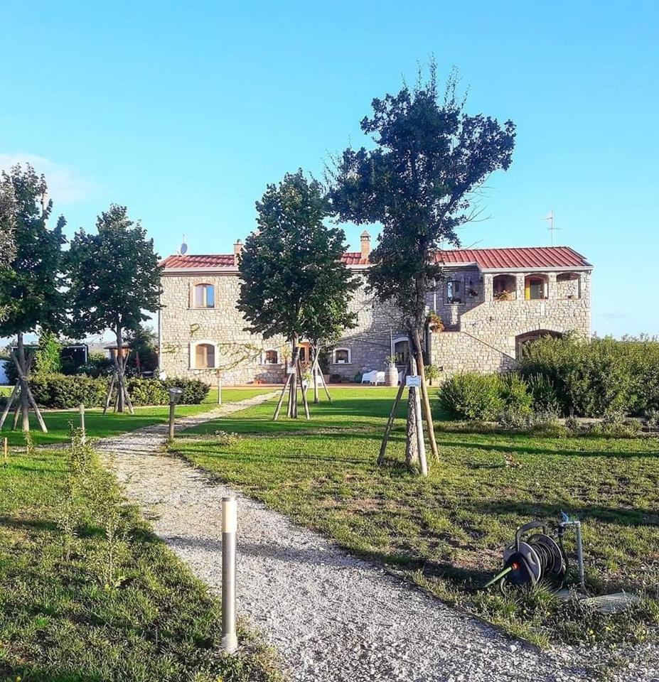 Masseria Fontana Dei Fieri Pietrelcina Exterior photo